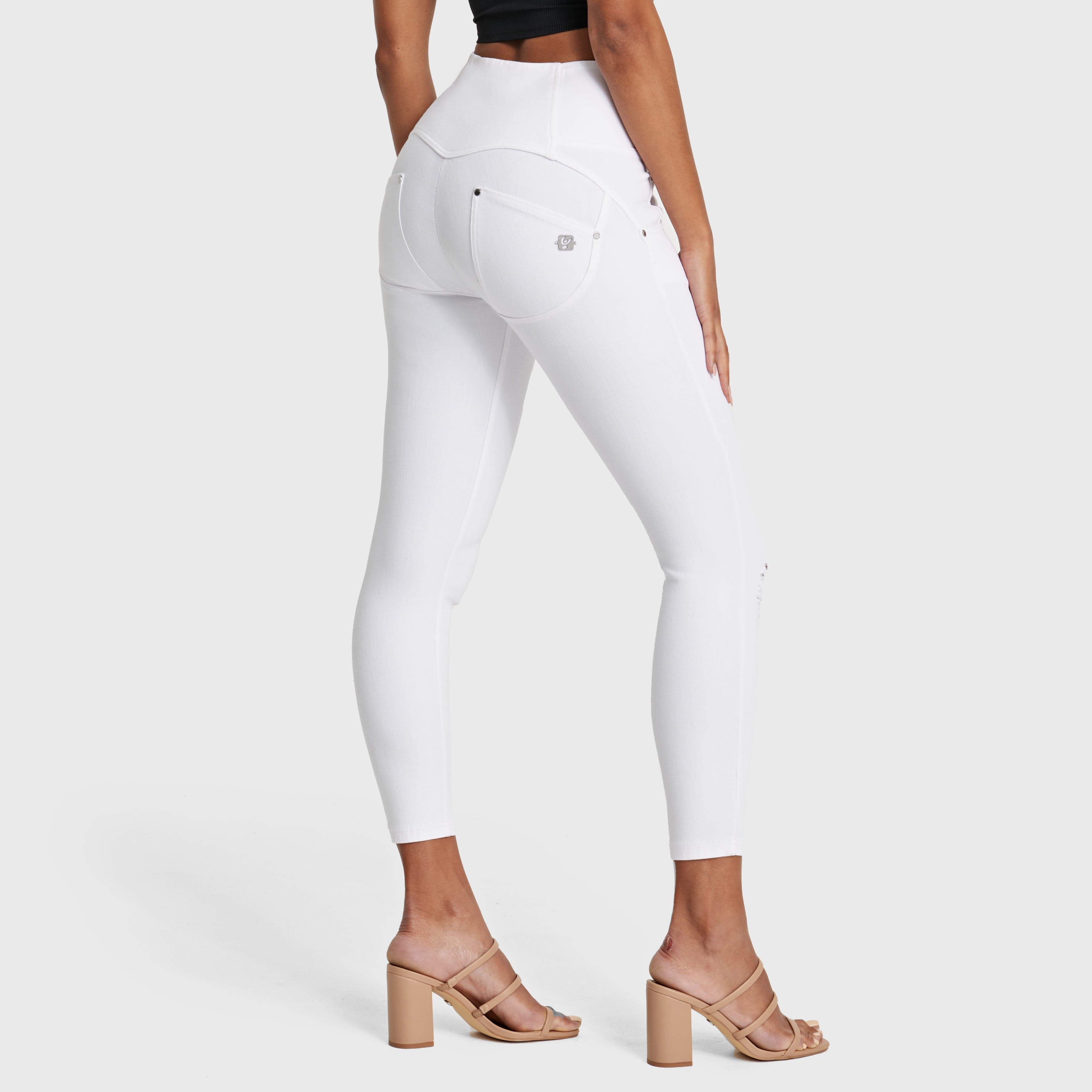 WR.UP® SNUG Distressed Jeans - High Waisted - 7/8 Length - White 1