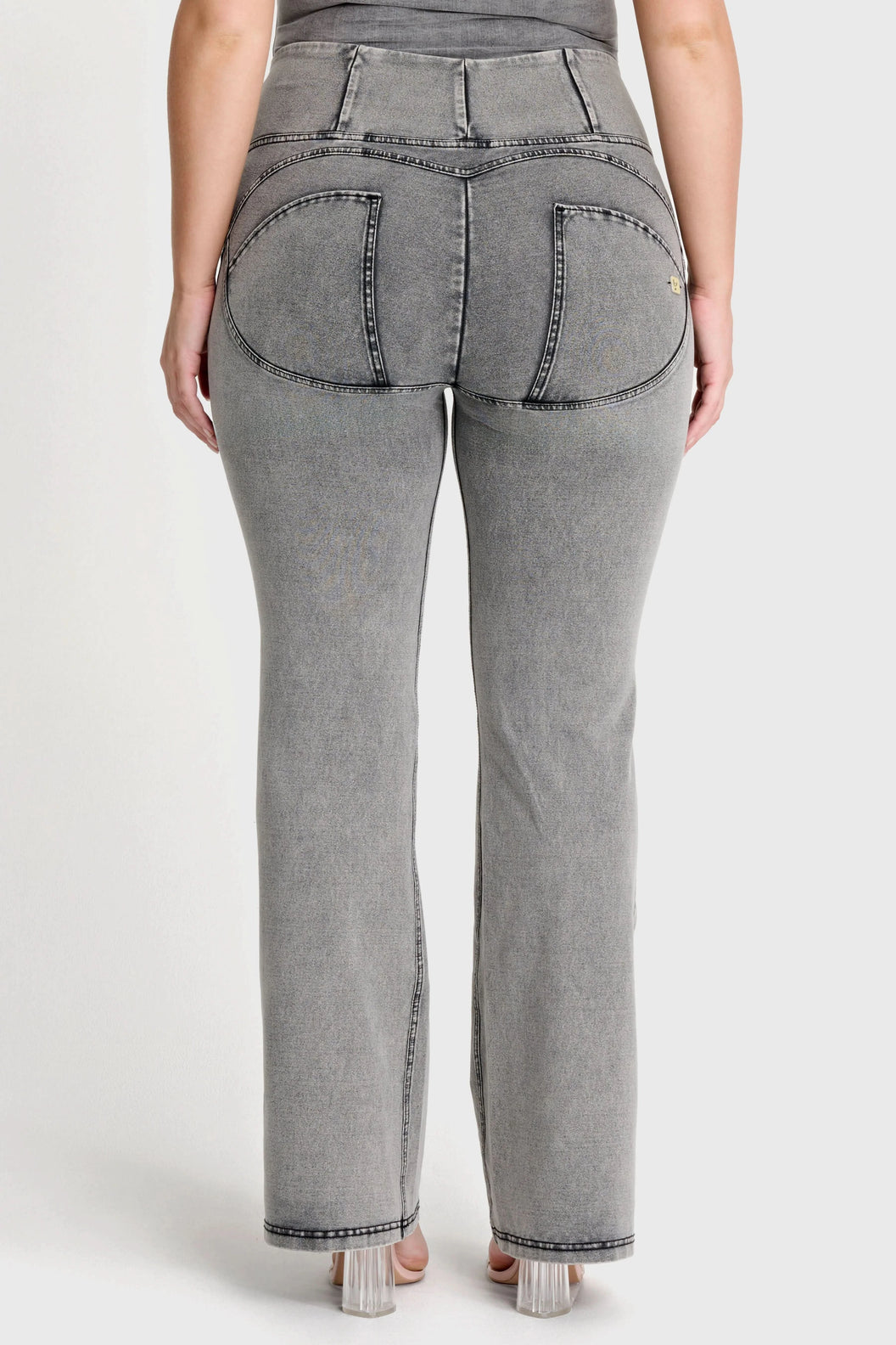 WRUP Denim with Front Pockets - Super High Waisted - Flare - Grey + Black Stitching