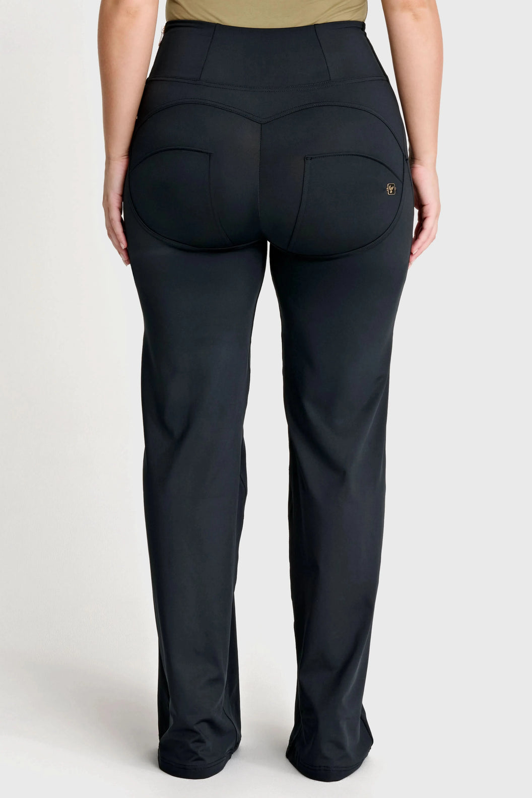 WRUP DIWO Boss Wear - High Waisted - Wide Leg - Black