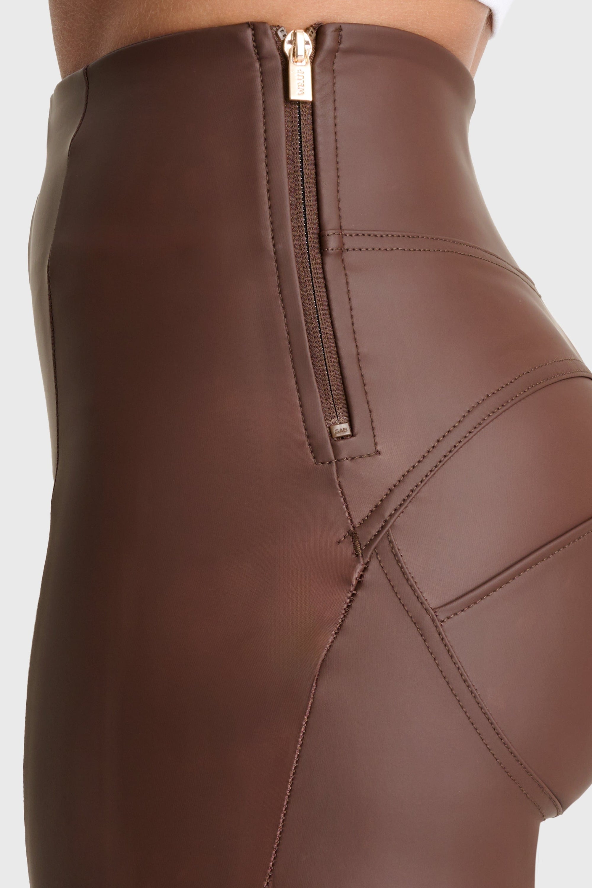 WR.UP®Faux Leather - Super High Waisted - Super Flare - Chocolate 9