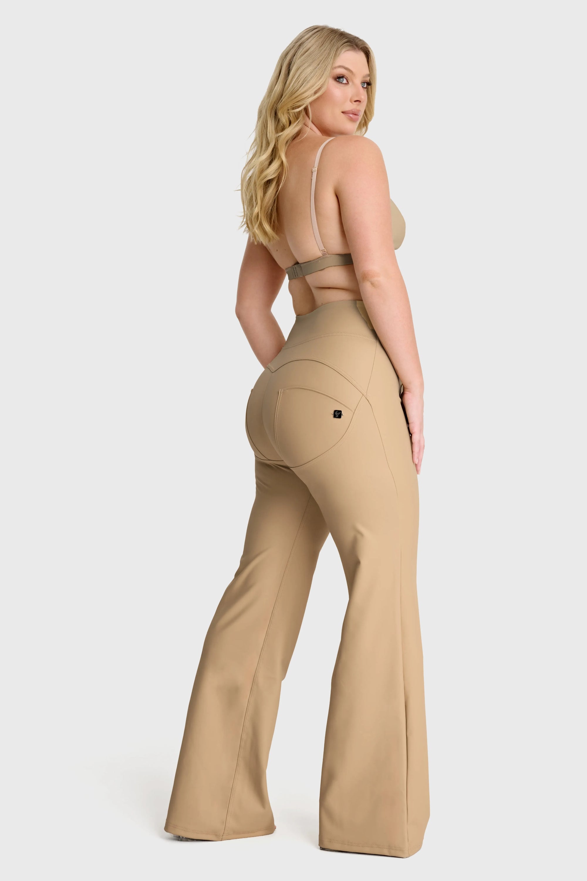 WRUP Faux Leather - Super High Waisted - Super Flare - Sand 3