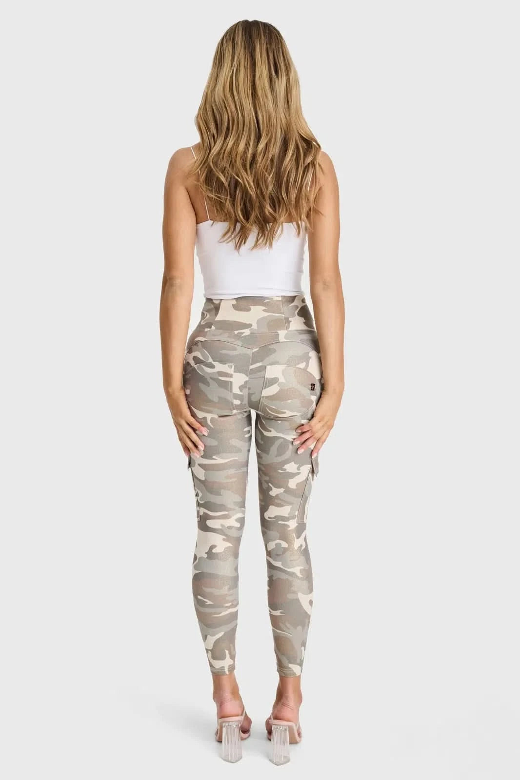 WRUP Cargo Fashion - High Waisted - 7/8 Length - Glitter Gold Camo