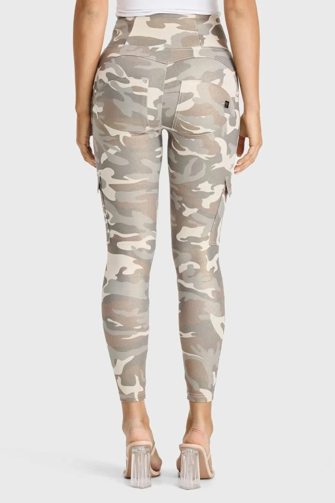 WRUP Cargo Fashion - High Waisted - 7/8 Length - Glitter Gold Camo
