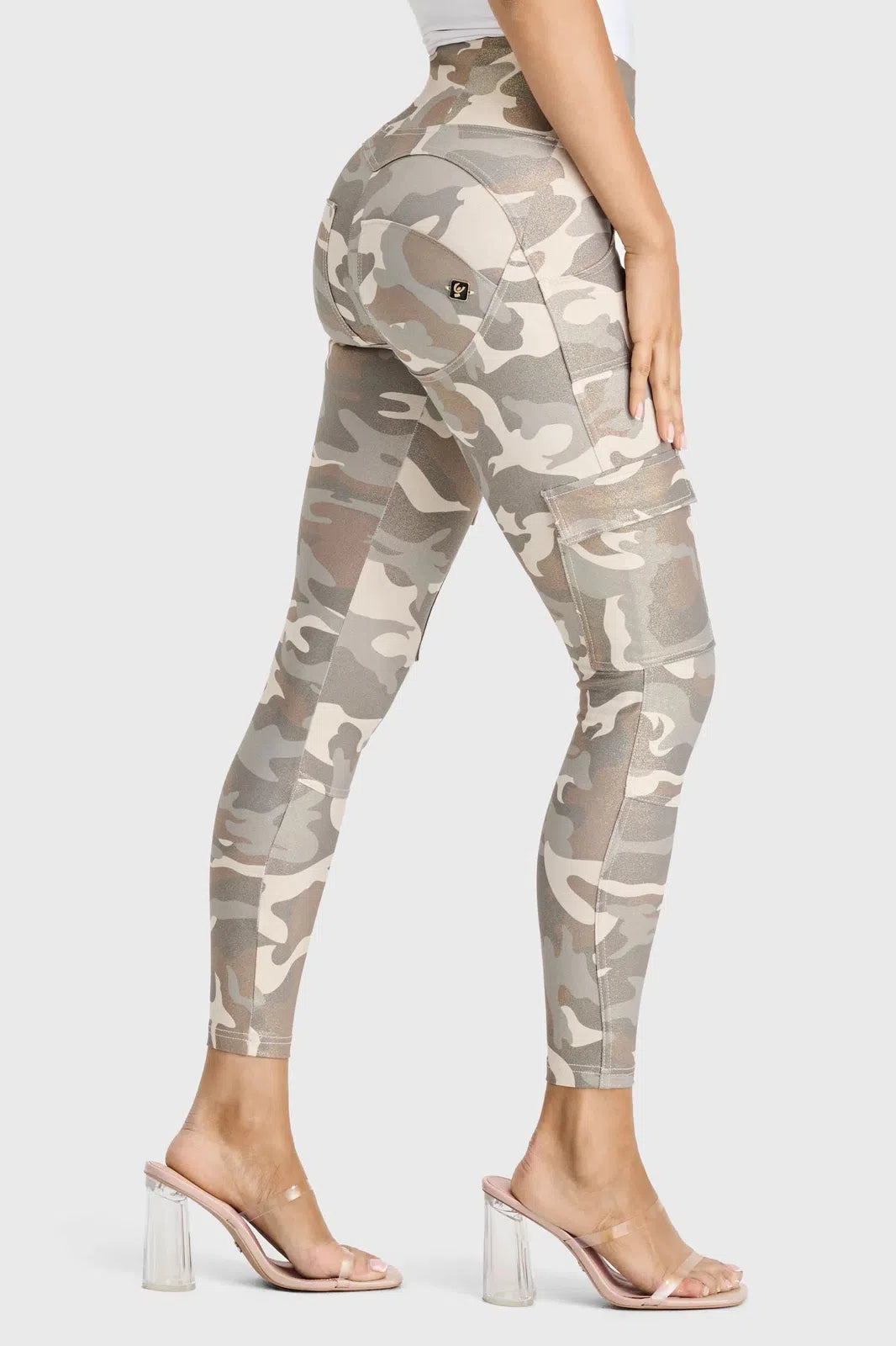 WRUP Cargo Fashion - High Waisted - 7/8 Length - Glitter Gold Camo 1