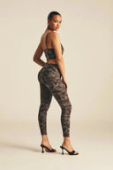 WRUP Cargo Fashion - High Waisted - 7/8 Length - Grey Camo