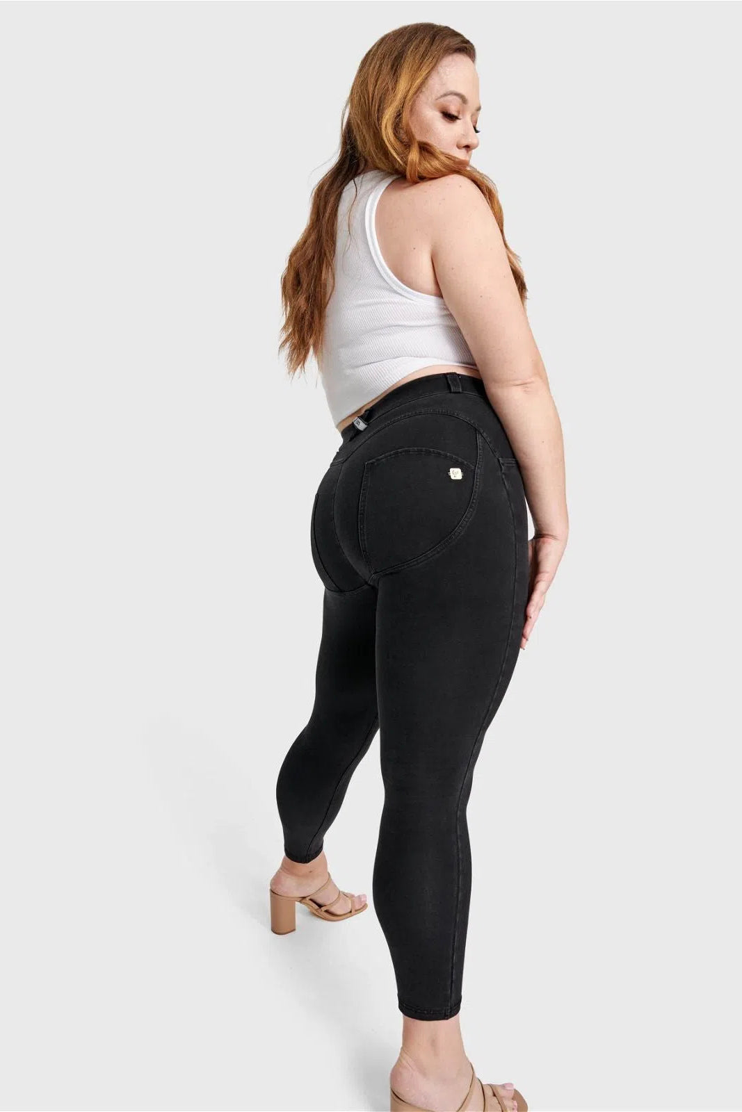WRUP Curvy Denim - High Waisted - 7/8 Length - Black + Black Stitching 3