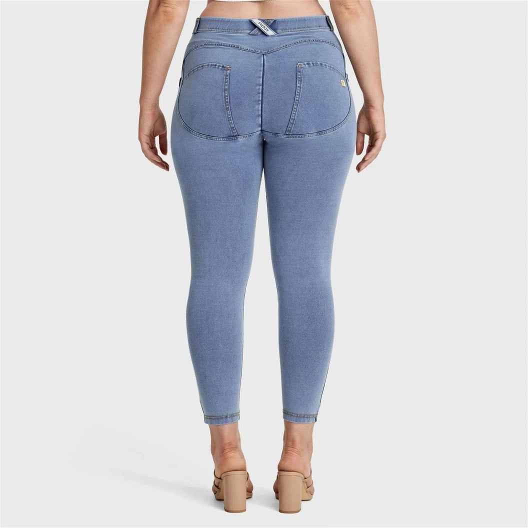 WRUP Curvy Denim - High Waisted - 7/8 Length - Light Blue + Yellow Stitching