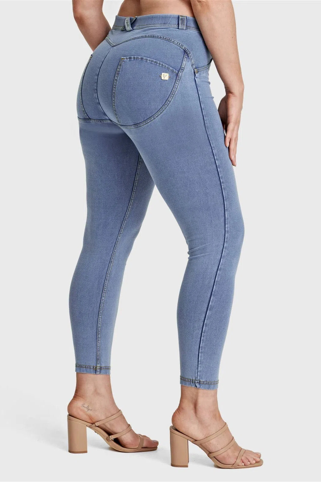WRUP Curvy Denim - High Waisted - 7/8 Length - Light Blue + Yellow Stitching 1
