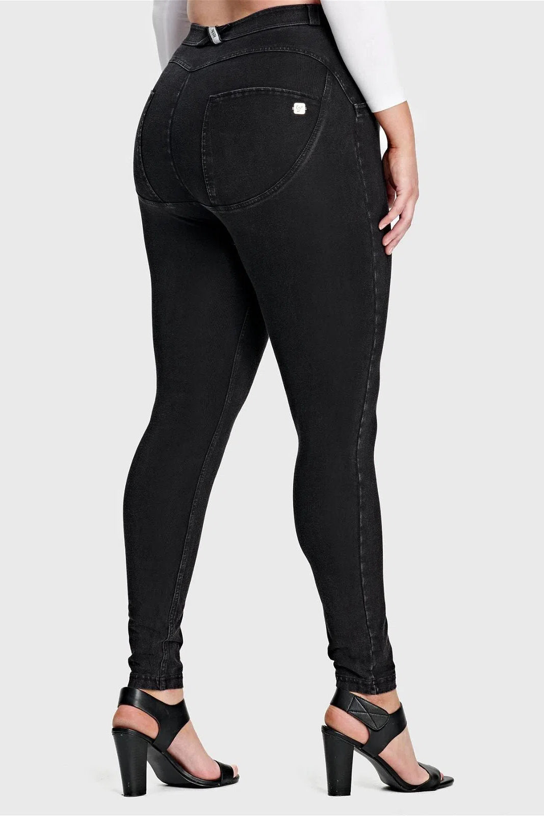 WRUP Curvy Denim - High Waisted - Full Length - Black + Black Stitching 1