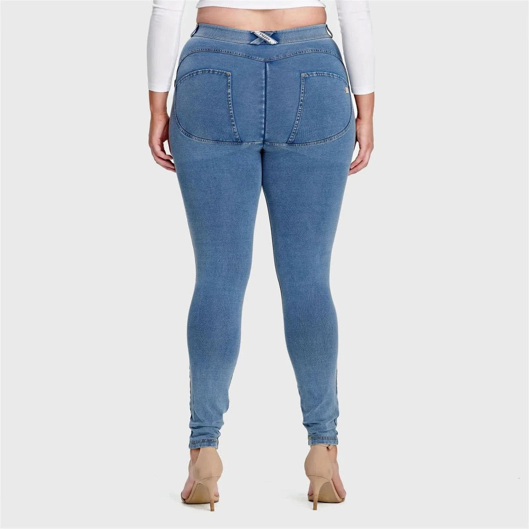 WRUP Curvy Denim - High Waisted - Full Length - Light Blue + Yellow Stitching