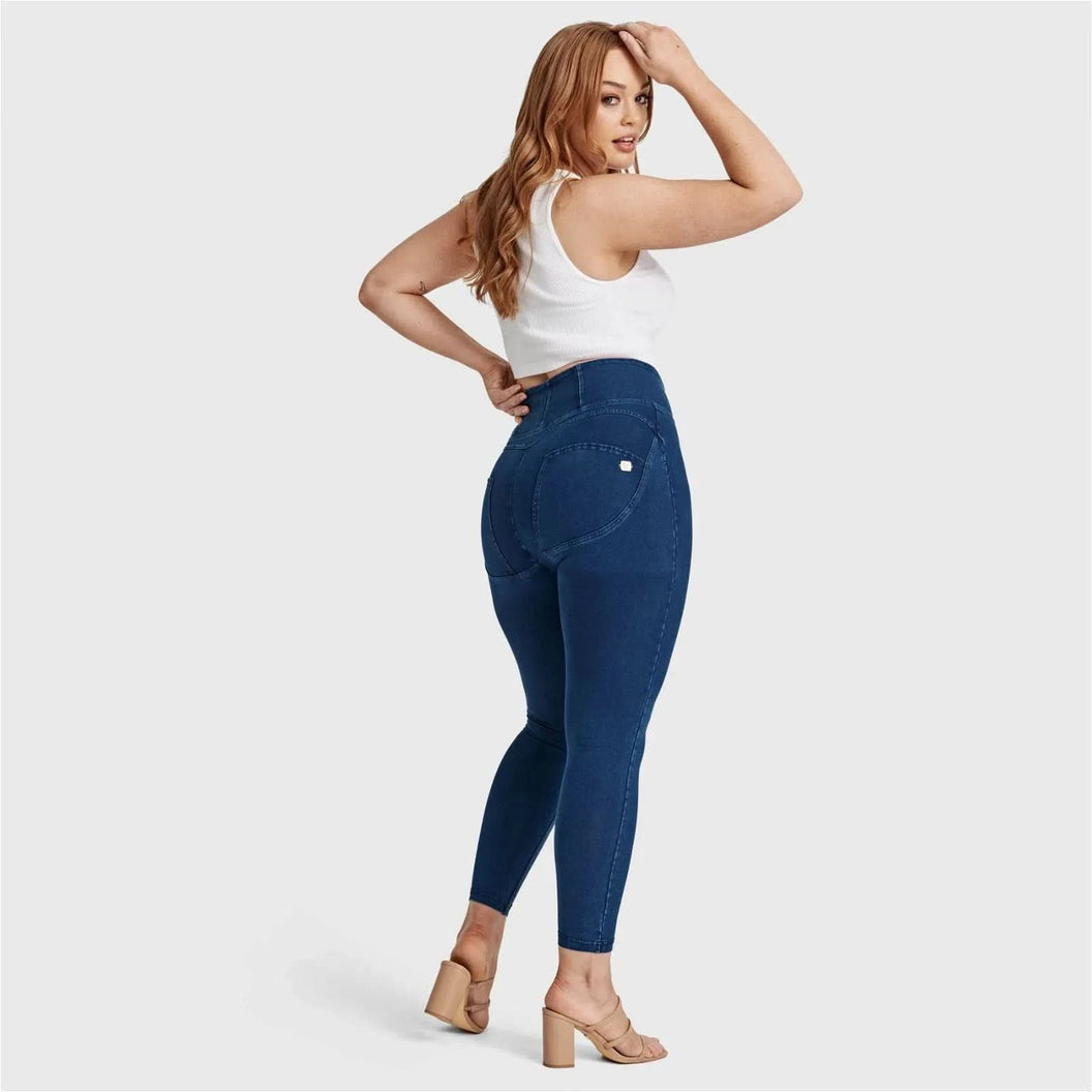 WRUP Curvy Denim - Zip High Waisted - 7/8 Length - Dark Blue + Blue Stitching