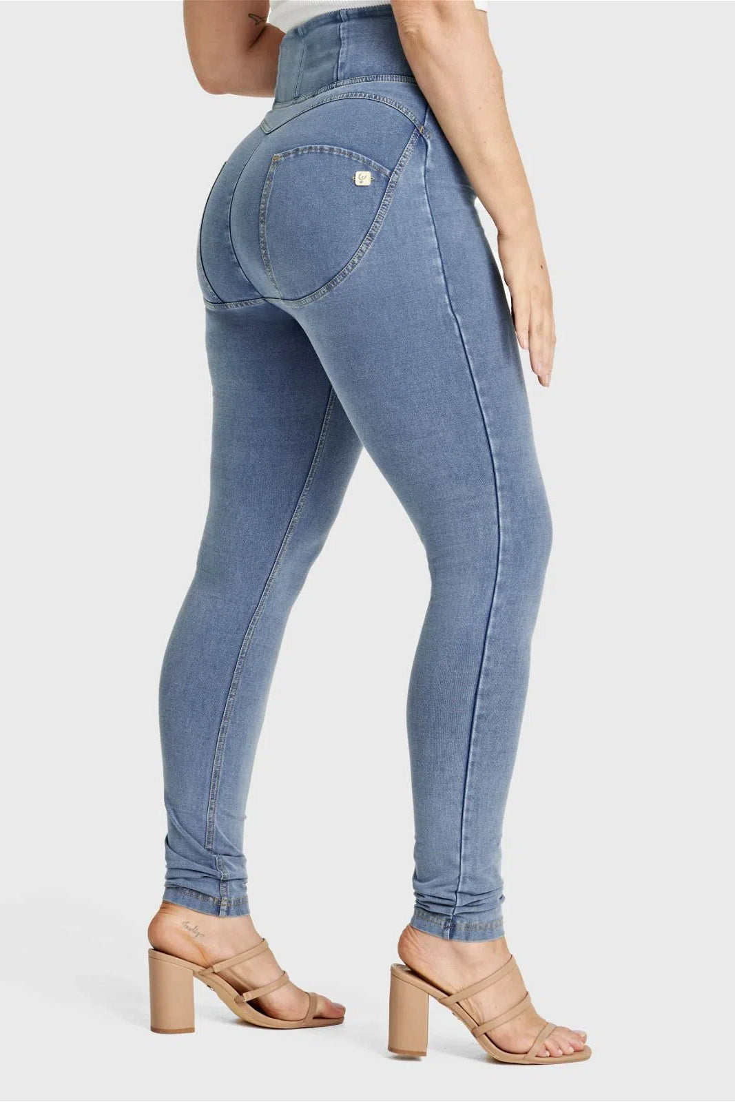 WRUP Curvy Denim - Zip High Waisted - Full Length - Light Blue + Yellow Stitching 1