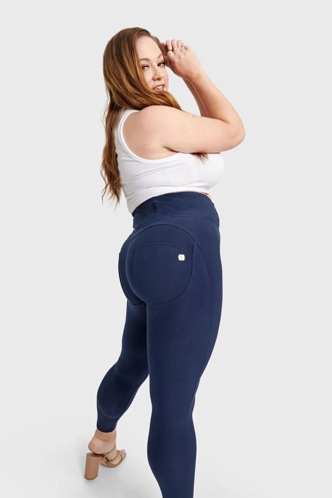 WRUP Curvy Fashion - Zip High Waisted - 7/8 Length - Navy Blue 3