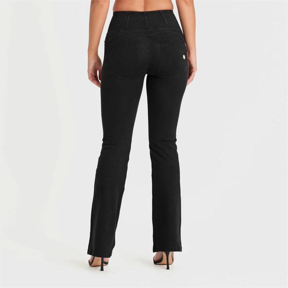 WRUP Denim with Front Pockets - Super High Waisted - Flare - Black + Black Stitching
