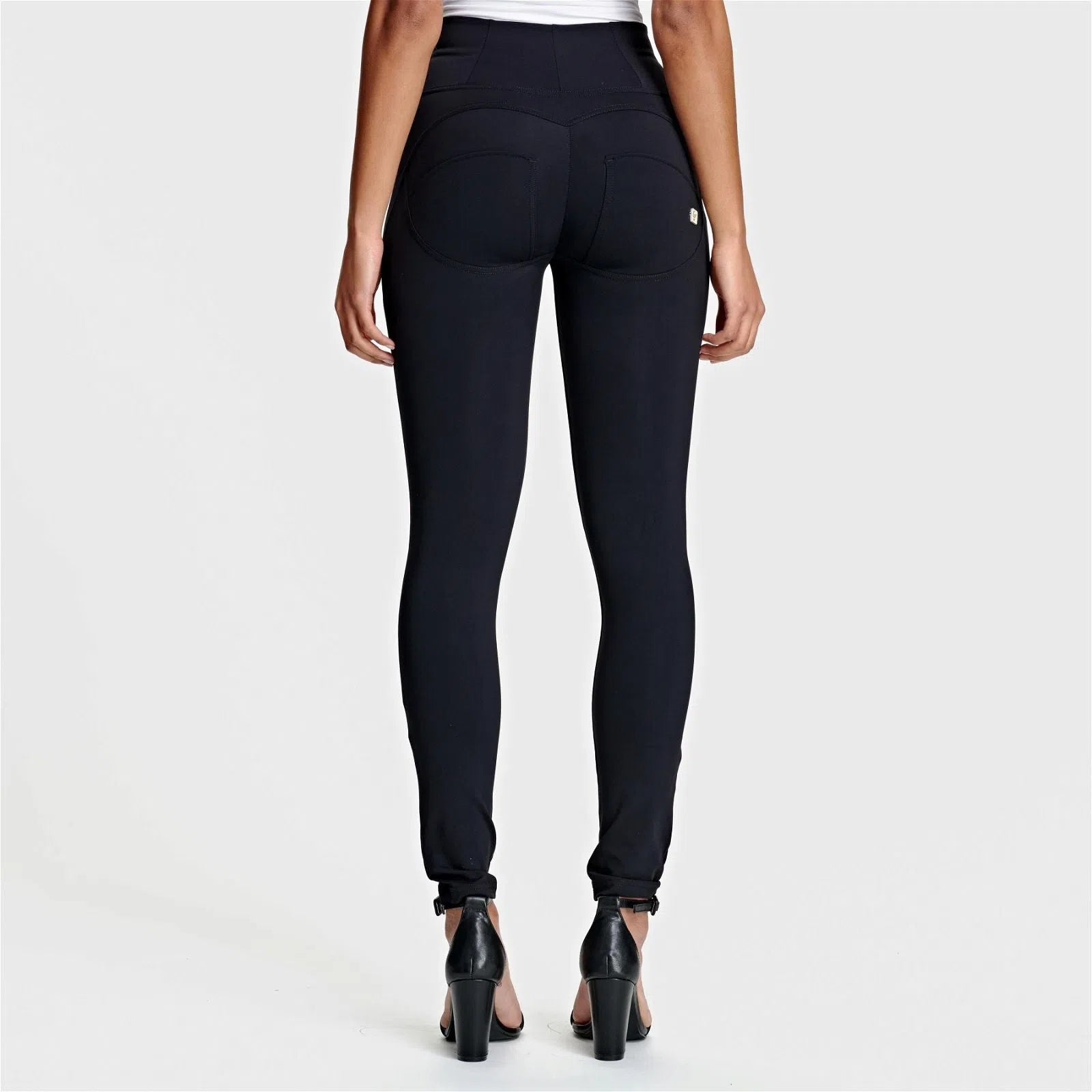 WRUP Diwo Pro - High Waisted - Full Length - Black 3