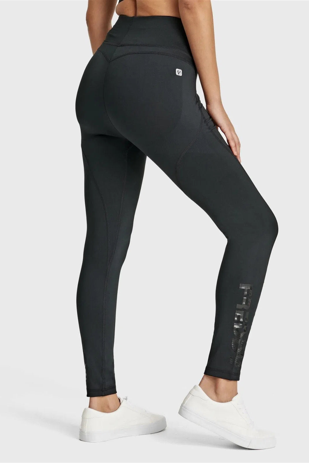 WRUP Diwo Sport - High Waisted - 7/8 Length - Black 2