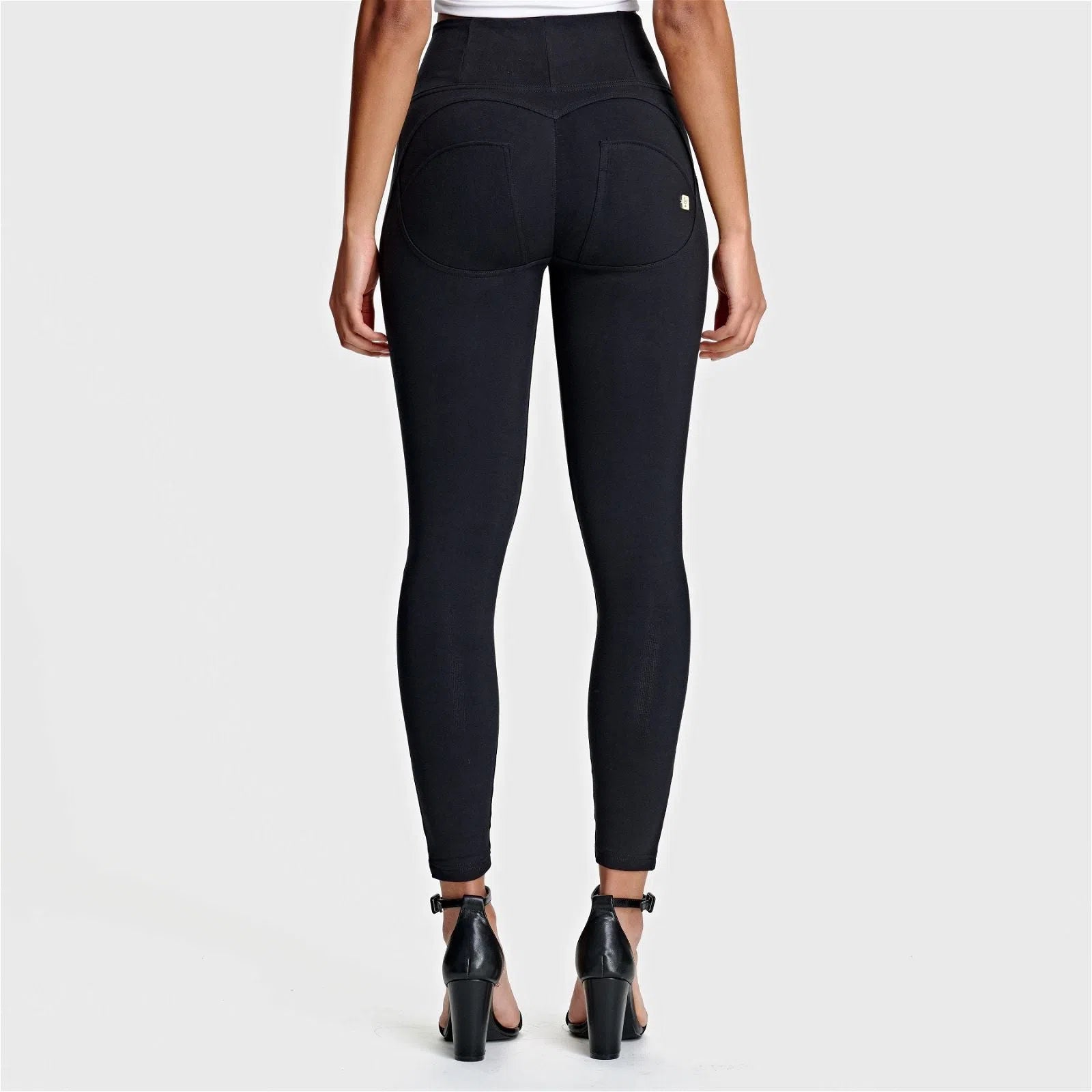 WRUP Fashion - High Waisted - 7/8 Length - Black 3