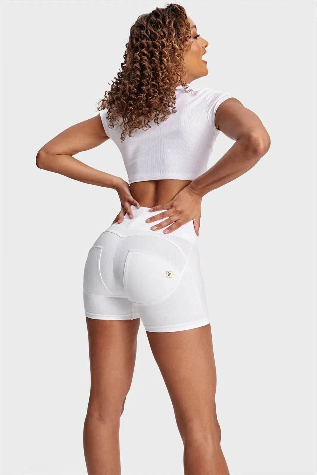 WRUP Fashion - High Waisted - Shorts - White