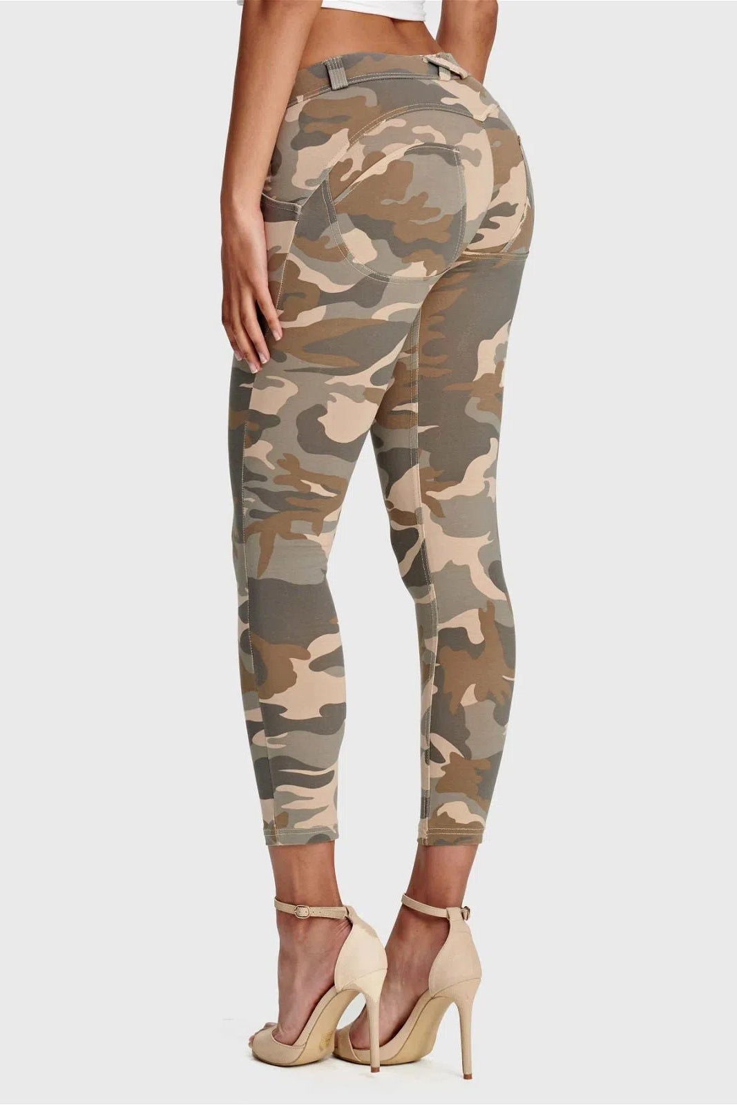 WRUP Fashion - Mid Rise - 7/8 Length - Sand Camo 3