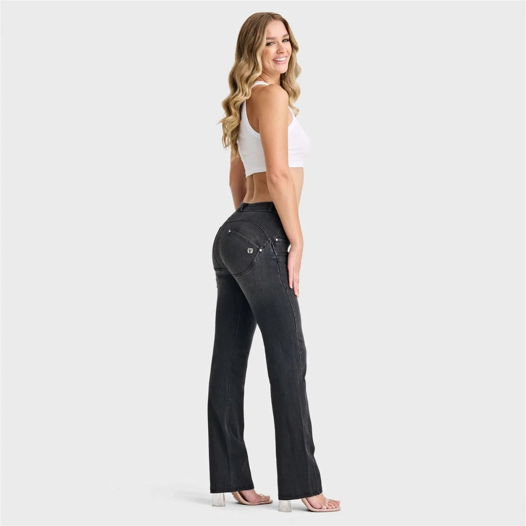 WRUP SNUG Jeans - 2 Button High Waisted - Bootcut - Black + Black Stitching