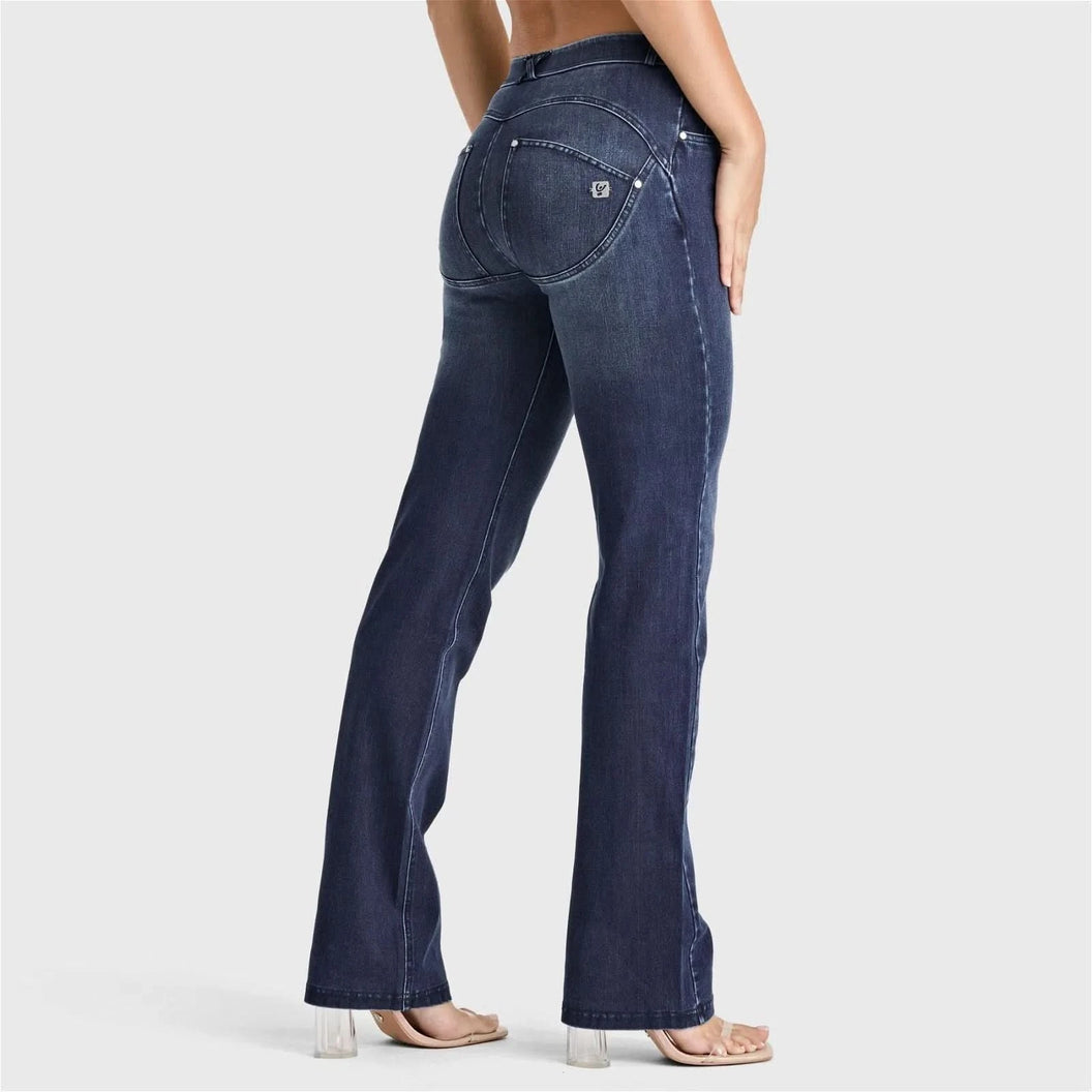 WRUP SNUG Jeans - 2 Button High Waisted - Bootcut - Dark Blue + Blue Stitching