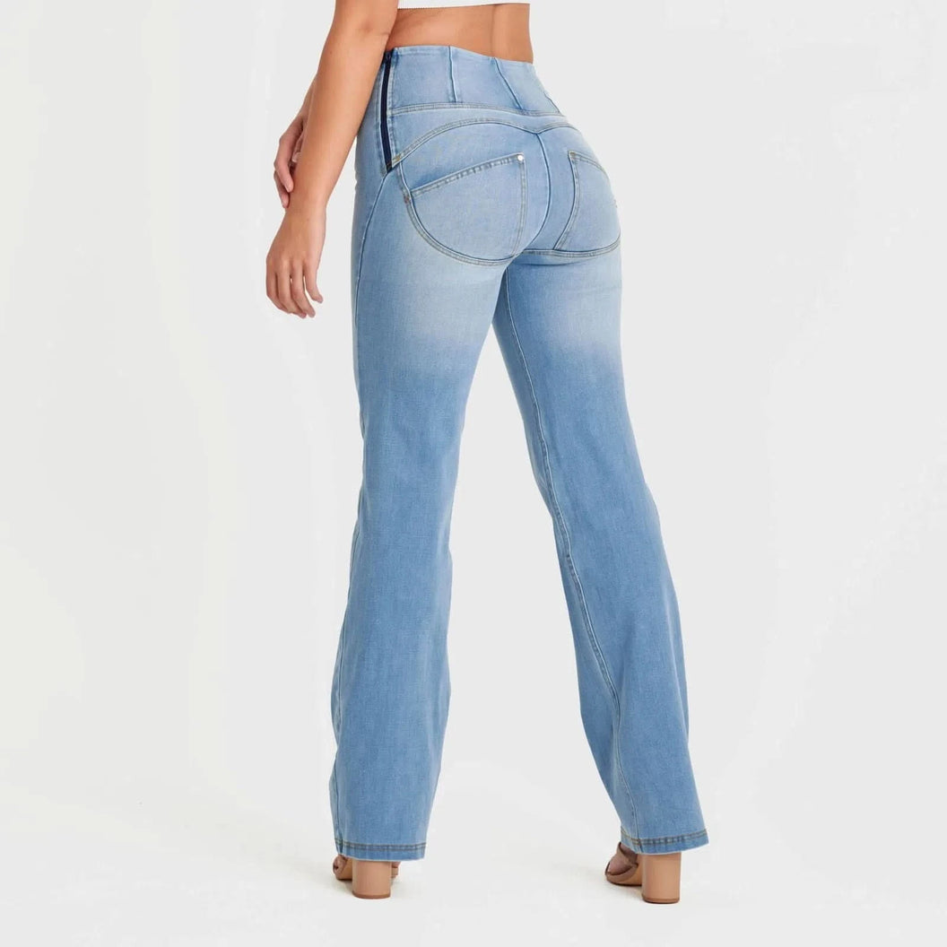 WRUP SNUG Jeans - High Waisted - Flare - Light Blue + Yellow Stitching