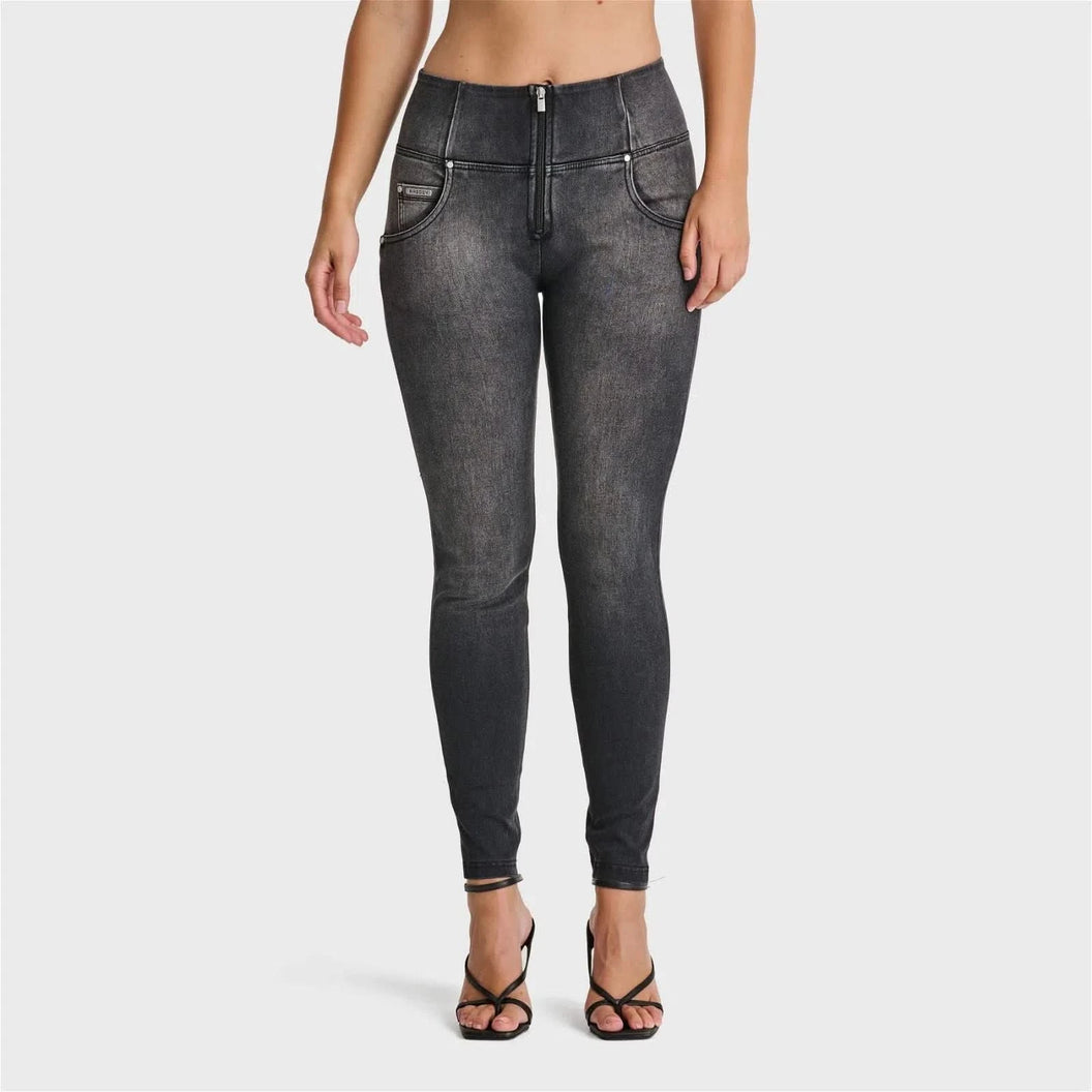 WRUP SNUG Jeans - High Waisted - Full Length - Black + Black Stitching