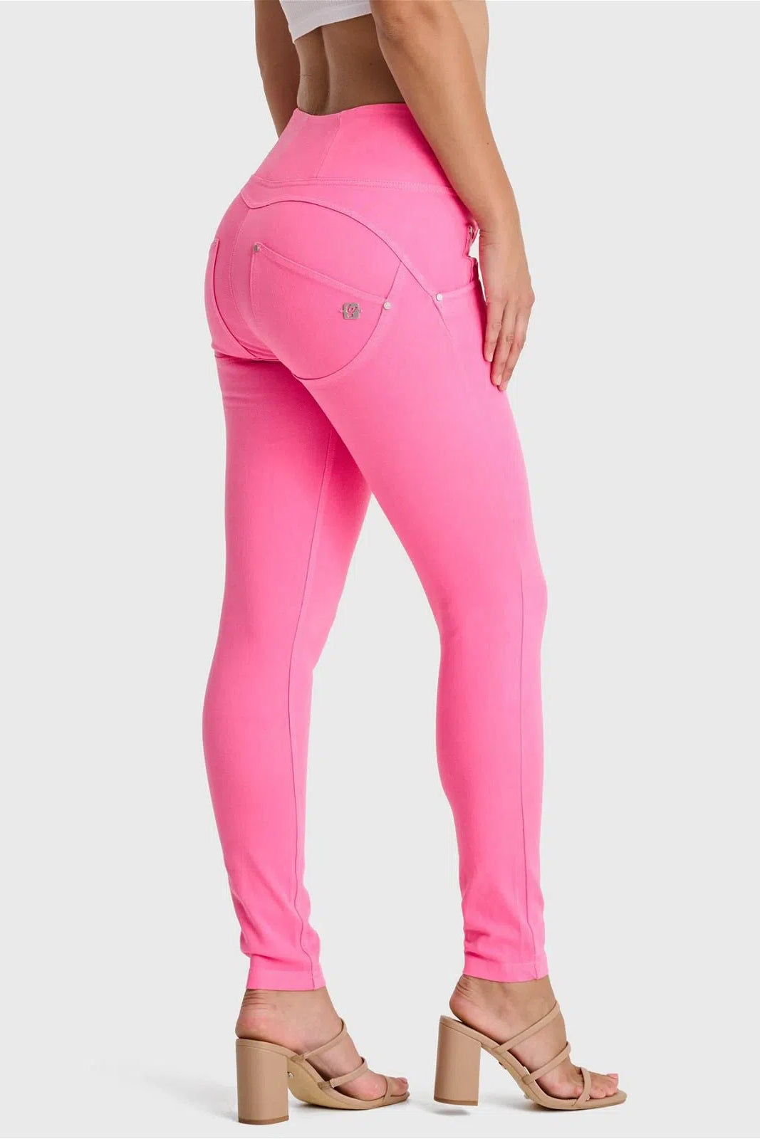 WRUP SNUG Jeans - High Waisted - Full Length - Candy Pink 1