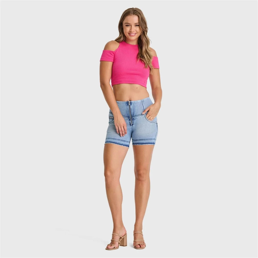 WRUP SNUG Jeans - High Waisted - Shorts - Light Blue + Blue Stitching