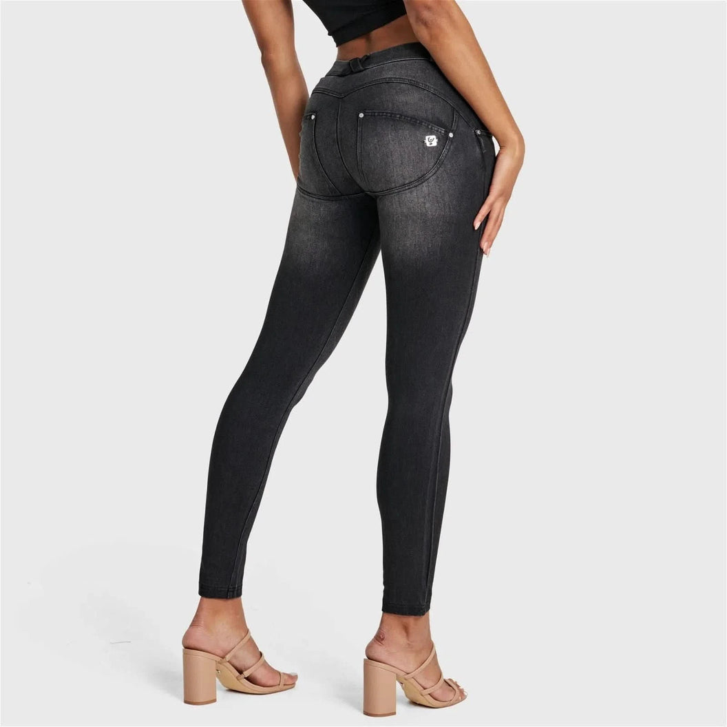 WRUP SNUG Jeans - Mid Rise - Full Length - Black + Black Stitching