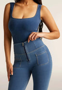 WRUP Denim with Front Pockets - Super High Waisted - Flare - Light Blue + Beige Stitching
