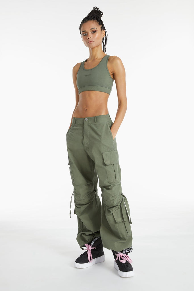 Cargo Pants - High Waisted - Full Length - Military Green