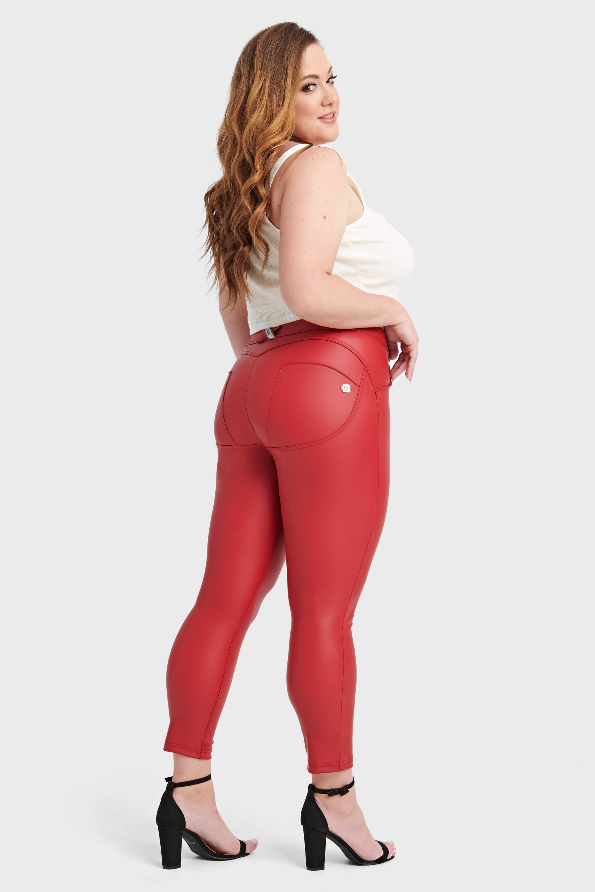 WR.UP® Curvy Faux Leather - High Waisted - 7/8 Length - Red 3